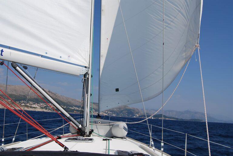 Whitecaps Volos Kickoff - Sail Greece